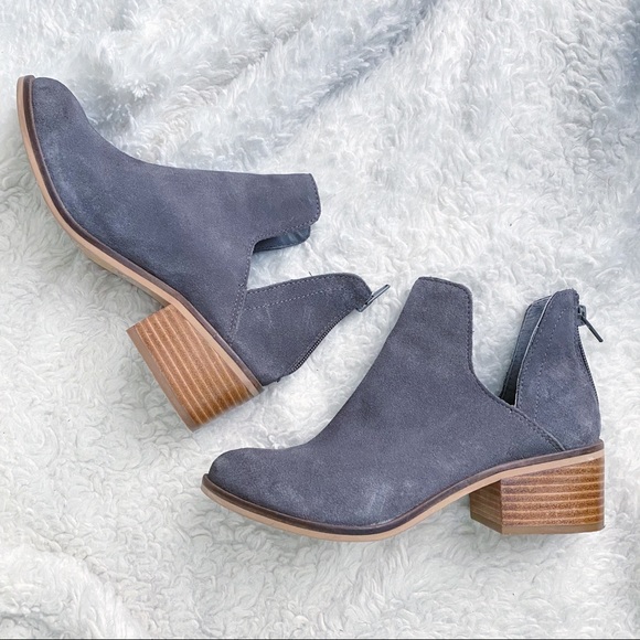 Steve Madden Shoes - Steve Madden Leather Split Gray Bootie